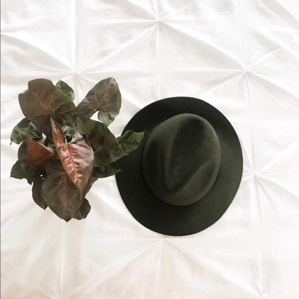 Forest green boho hat